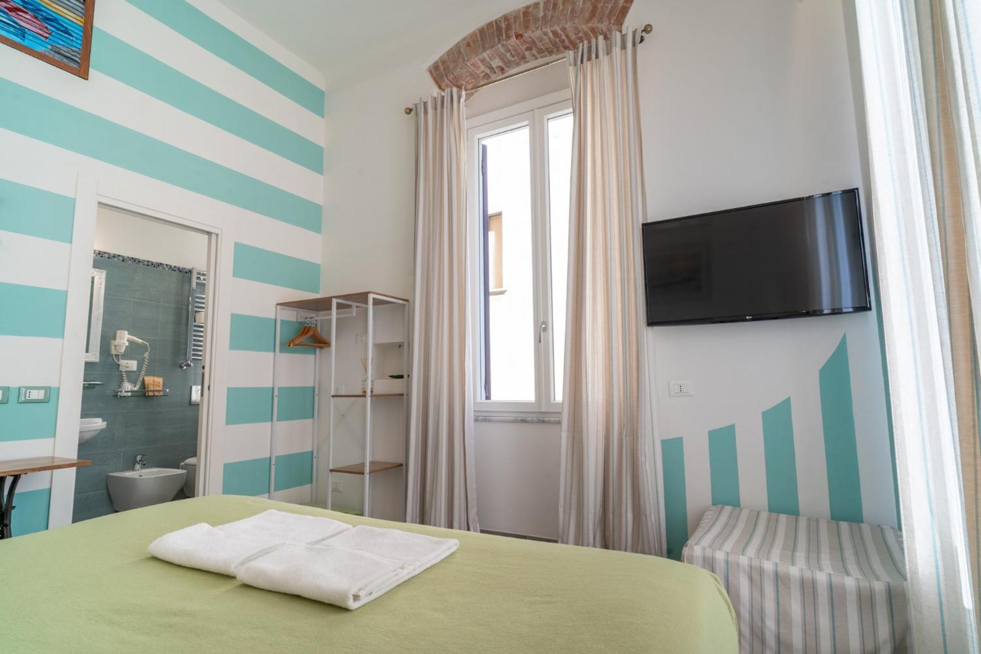 Teresa Rooms & Suites La Spezia Eksteriør billede
