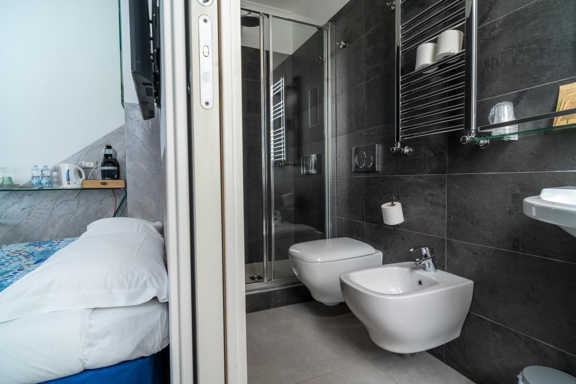 Teresa Rooms & Suites La Spezia Eksteriør billede